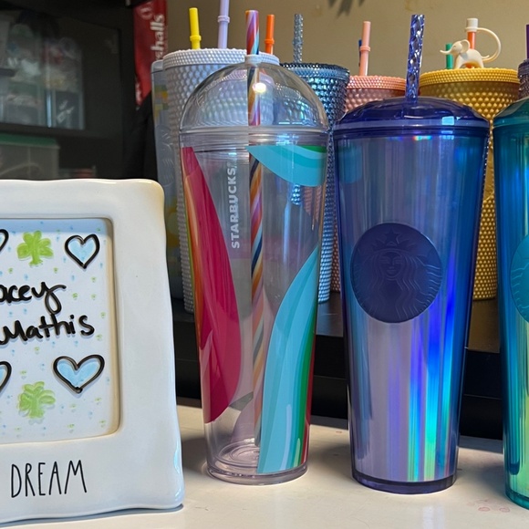 Starbucks Cups - Picture 5 of 8